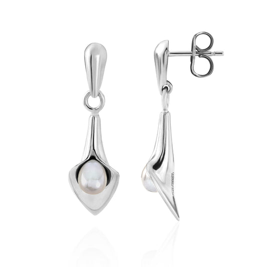 silver drop earrings that look like a Cala lily with a freshwater pearl, handmade jewellery made in Yorkshire, bridal jewellery handmade, Amanda Cox, Hebden Bridge