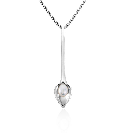 silver pendant that looks like a cala lily with a freshwater pearl, handmade jewellery made in Yorkshire, Amanda Cox, Hebden Bridge bridal jewellery